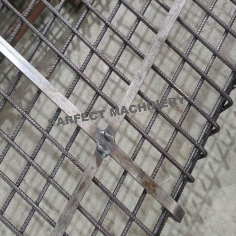 Welded Wire Mesh Panels-Steel mesh welding-metal welding04