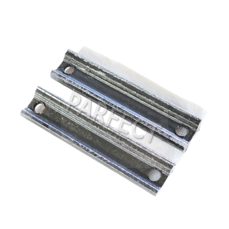 Coal mine scraper conveyor