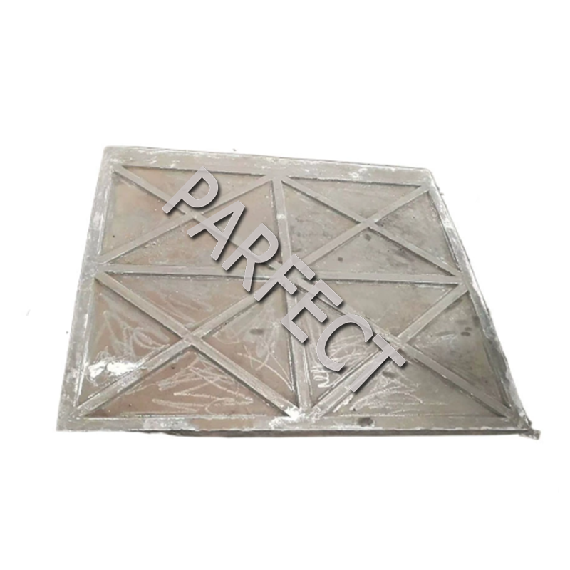 Bottom plate of the furnace 7